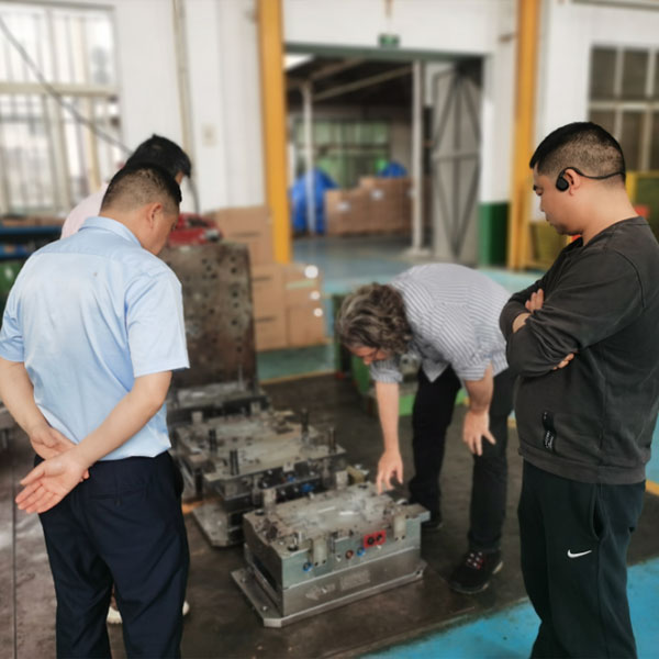 昆山达亮与ficosa深化战略合作，共探新能源汽车模具新机遇